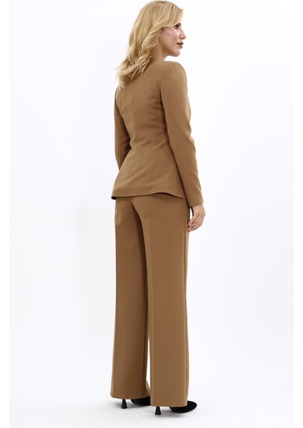 Sıfır Yaka Boydan Düğmeli Ceket & Bol Paça Pantolon-Camel indirimleri