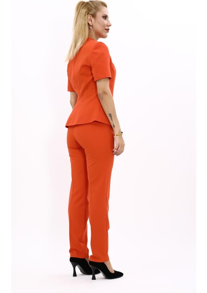 Hakim Yaka Yandan Tokalı Çapraz Ceket & Dar Paça Pantolon-Turuncu fırsatları
