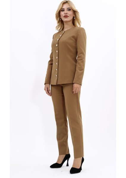 Sıfır Yaka Boydan Düğmeli Ceket & Dar Paça Pantolon-Camel modelleri