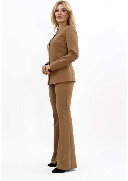Sıfır Yaka Boydan Düğmeli Ceket & İspanyol Paça Pantolon-Camel fiyatları