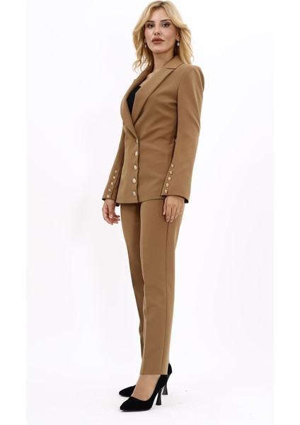 Erkek Yaka Düğme Detaylı Ceket & Dar Paça Pantolon-Camel fırsatları