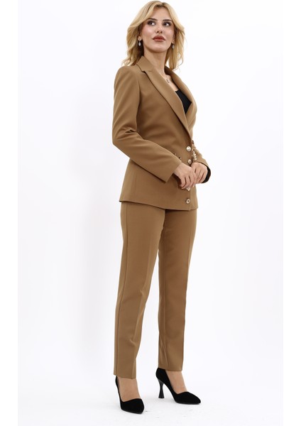 Erkek Yaka Düğme Detaylı Ceket & Dar Paça Pantolon-Camel indirimleri