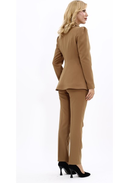 Erkek Yaka Kolu Büzgülü Ceket & Dar Paça Pantolon-Camel fırsatları