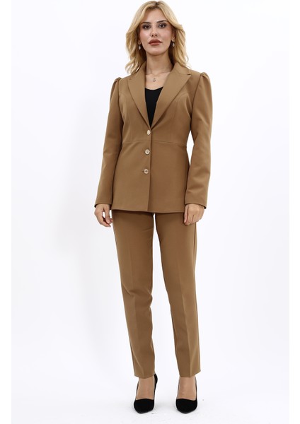 Erkek Yaka Kolu Büzgülü Ceket & Dar Paça Pantolon-Camel indirimleri