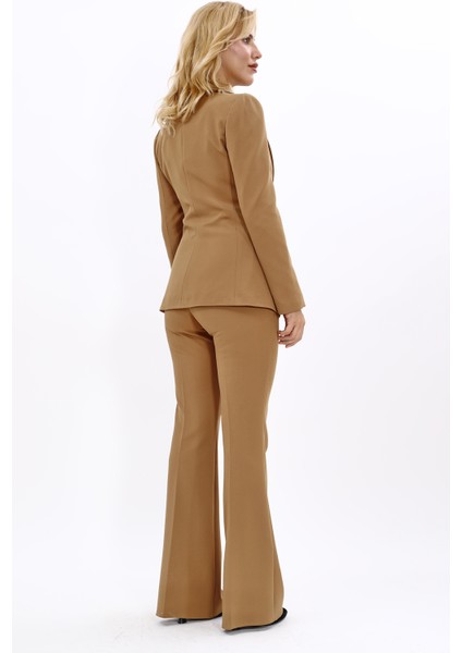 Erkek Yaka Düğme Detaylı Ceket & İspanyol Paça Pantolon-Camel fırsatları