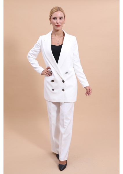 Erkek Yaka Kuruvaze Uzun Ceket & Bol Paça Pantolon-Beyaz fırsatları