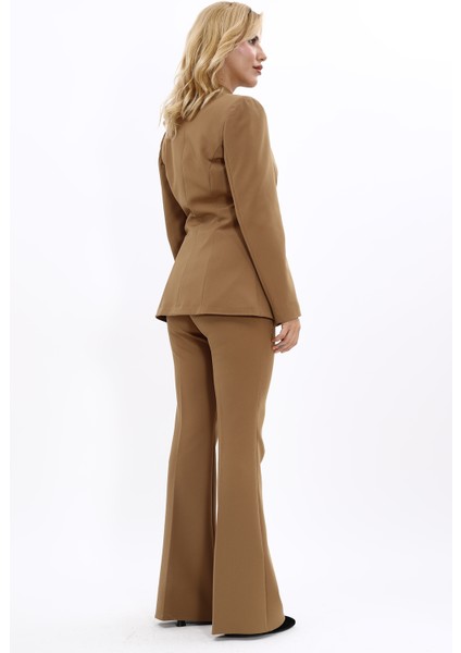 Kendinden Dik Yakalı Ceket & İspanyol Paça Pantolon-Camel fırsatları