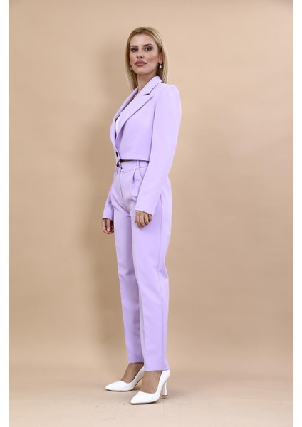 Erkek Yaka Tek Düğmeli Kısa Ceket & Kemerli Köprülü Dar Paça Pantolon-Menekşe fiyatları