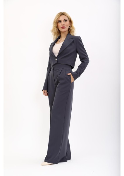 Erkek Yaka Tek Düğmeli Kısa Ceket & Erkek Yaka Drape Kollu Kısa Ceket-Füme