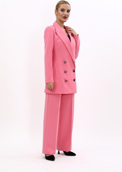 Erkek Yaka Kuruvaze Uzun Ceket & Bol Paça Pantolon-Pembe modelleri