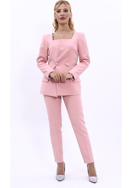 Kare Yaka Ceket & Dar Paça Pantolon-Pudra indirimleri