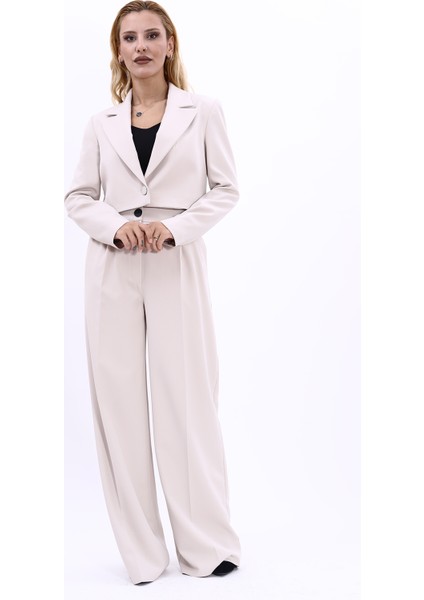 Erkek Yaka Tek Düğmeli Kısa Ceket & Erkek Yaka Drape Kollu Kısa Ceket-Bej indirimleri