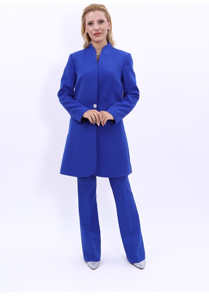 Kendinden Dik Yakalı Tek Düğmeli Uzun Ceket & İspanyol Paça Pantolon-Saks modelleri