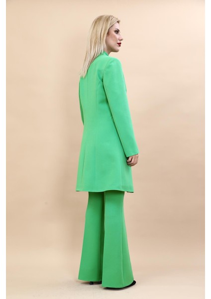 Kendinden Dik Yakalı Tek Düğmeli Uzun Ceket & İspanyol Paça Pantolon-Yeşil fırsatları