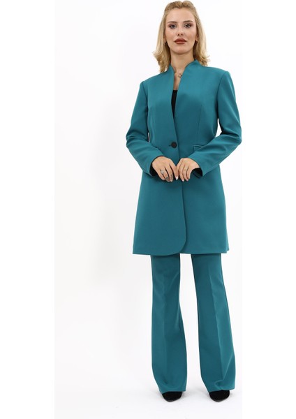 Kendinden Dik Yakalı Tek Düğmeli Uzun Ceket & İspanyol Paça Pantolon-Petrol