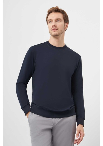Erkek Lacivert Bisiklet Yaka Dynamic Fit Rahat Kesim Sweatshirt