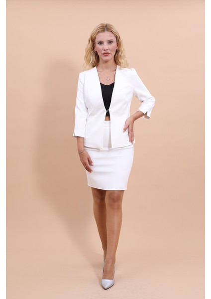 V Yaka Boydan Kuplu Kısa Ceket & Yırtmaçlı Düz Dar Etek-Beyaz