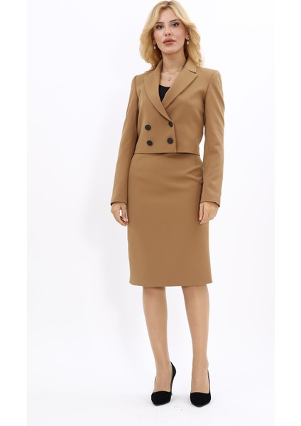 Erkek Yaka Kuruvaze Kısa Ceket & Düz Dar Etek-Camel indirimleri