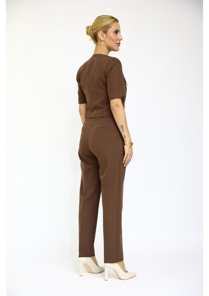 Kısa Kollu Yakasız Mini Ceket & Pileli Boru Paça Pantolon Takım-Kestane fırsatları