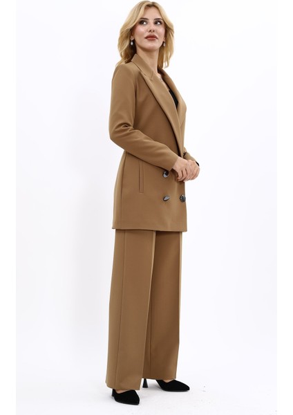 Erkek Yaka Kuruvaze Uzun Ceket & Bol Paça Pantolon-Camel fırsatları