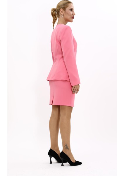 Oval Yaka Yandan Kuplu Klasik Ceket & Yırtmaçlı Düz Dar Etek-Pembe modelleri