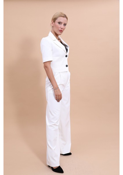 Kısa Kollu Yakalı Mini Ceket & Yüksek Bel Bol Paça Pantolon Takım-Beyaz indirimleri