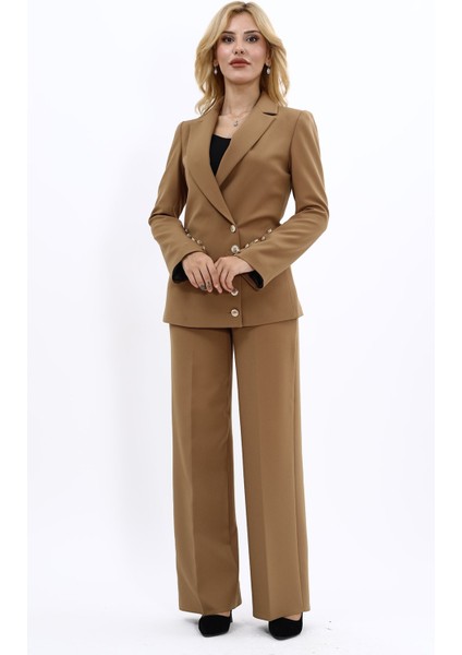 Erkek Yaka Düğme Detaylı Ceket & Bol Paça Pantolon-Camel indirimleri