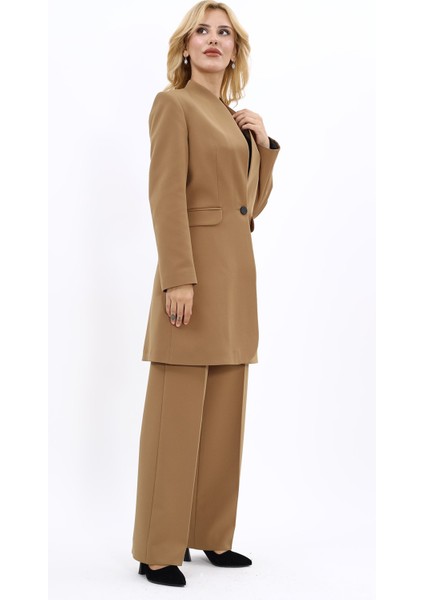 Kendinden Dik Yakalı Tek Düğmeli Uzun Ceket & Bol Paça Pantolon-Camel fırsatları