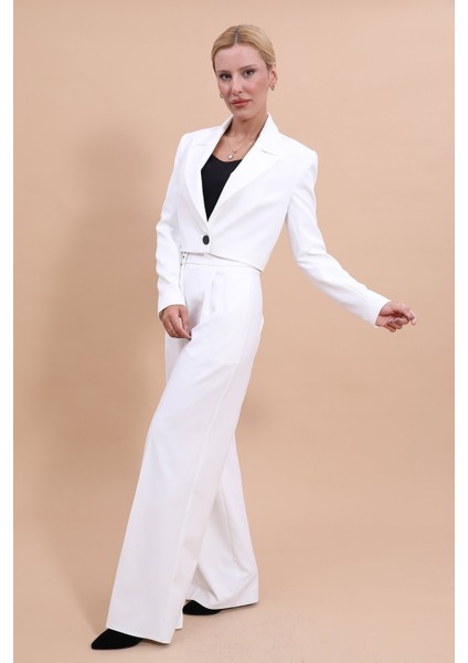 Erkek Yaka Tek Düğmeli Kısa Ceket & Erkek Yaka Drape Kollu Kısa Ceket-Beyaz