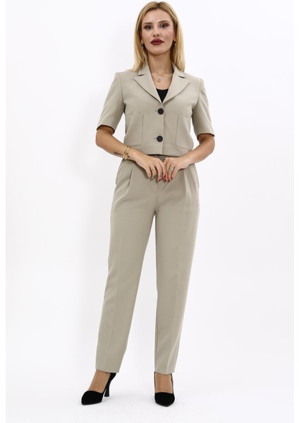 Erkek Yaka Kısa Ceket & Kemerli Köprülü Dar Paça Pantolon-Bambu fiyatları