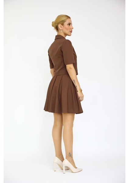 Kısa Kollu Yakalı Mini Ceket & Kloş Kısa Etek Takım-Kestane fırsatları