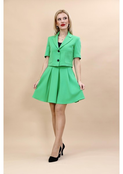 Kısa Kollu Yakalı Mini Ceket & Kloş Kısa Etek Takım-Yeşil