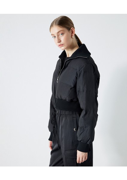 Geniş yaka bomber mont IW6230012067001