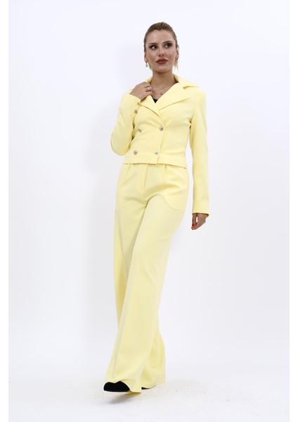 Gömlek Yaka Kuruvaze Kısa Ceket & Korsaj Kemer Palazzo Pantolon-Sarı