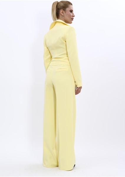 Gömlek Yaka Kuruvaze Kısa Ceket & Korsaj Kemer Palazzo Pantolon-Sarı fırsatları