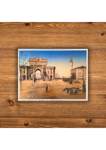 Poster: Vintage Istanbul Üniversitesi Girişi - Osmanlı Dönemi Fotoğrafı, Bw-Poster026 fiyatları