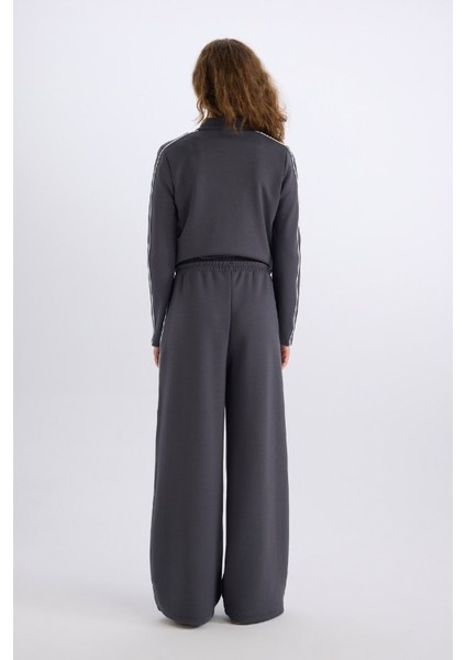 Straight Fit Beli Lastikli Eşofman Altı Uzun Boy Bağcıklı Cepli Düz Paça Modal Kumaş D6668AX24WN