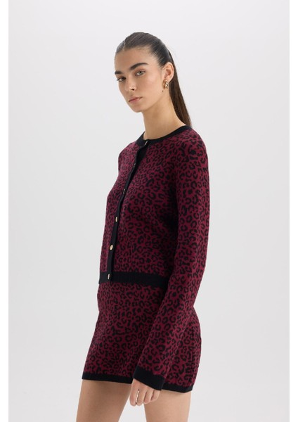 Regular Fit Bisiklet Yaka Leopar Desenli Düğmeli Triko Hırka D8510AX24WN