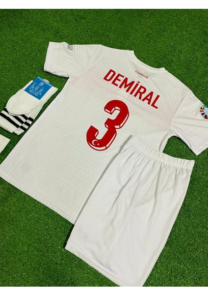 Türkiye Milli Takım Euro 2024 Merih Demiral Çocuk Forması 4'lü Set (Beyaz)