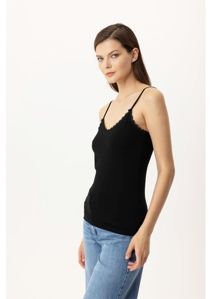 2'li Ekonomik Paket 1205 Daisy Pamuklu Ince Askılı Dantelli Atlet modelleri