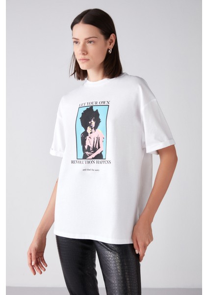 Melvılle Oversize Beyaz T-Shirt modelleri