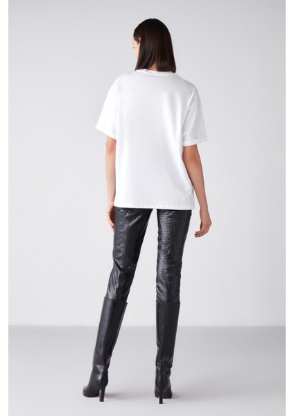 Melvılle Oversize Beyaz T-Shirt indirimleri