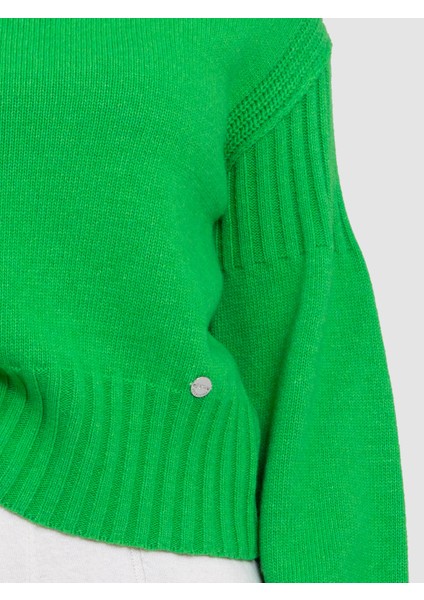 Dik Yakalı Örgü Oyunlu Kazak modelleri