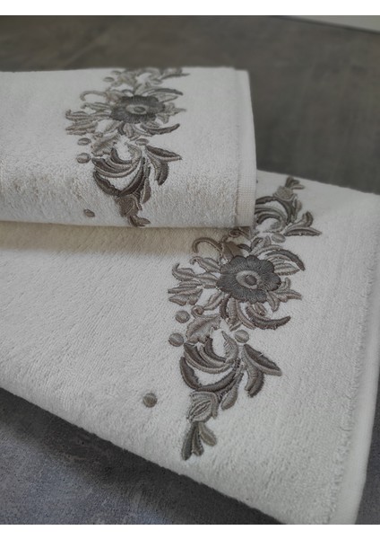2'li Nakışlı & Bambu Banyo Havlu Seti - Çiçek Desenli & Çeyizlik Banyo Havlusu - Tivoli Elise -Ekru fiyatları