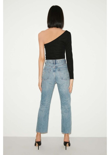 Bloom Asimetrik Slim Fit Siyah Bluz indirimleri