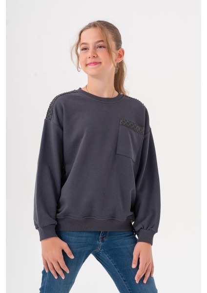 Kız Çocuk Cep Omuz Şeritli Sweatshirt - Füme