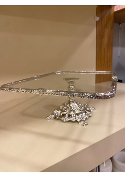 Sunum Ayaklı Gümüş Döküm Pirinç Cam 31X23 cm modelleri