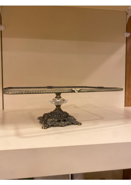 Sunum Ayaklı Döküm Pirnç Cam Antik Eskitme 31X23 cm