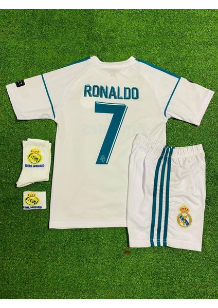 Real Madrid 2018 Kiev Şampiyonlar Ligi Finali Cristiano Ronaldo Çocuk Forması 4'lü Set (Armalı)