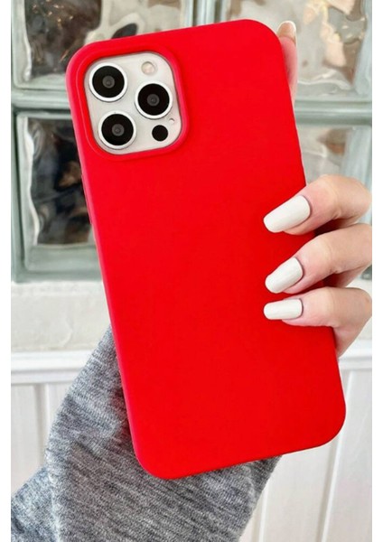 Apple iPhone 15 Pro Uyumlu Lansman Silikon Kılıf